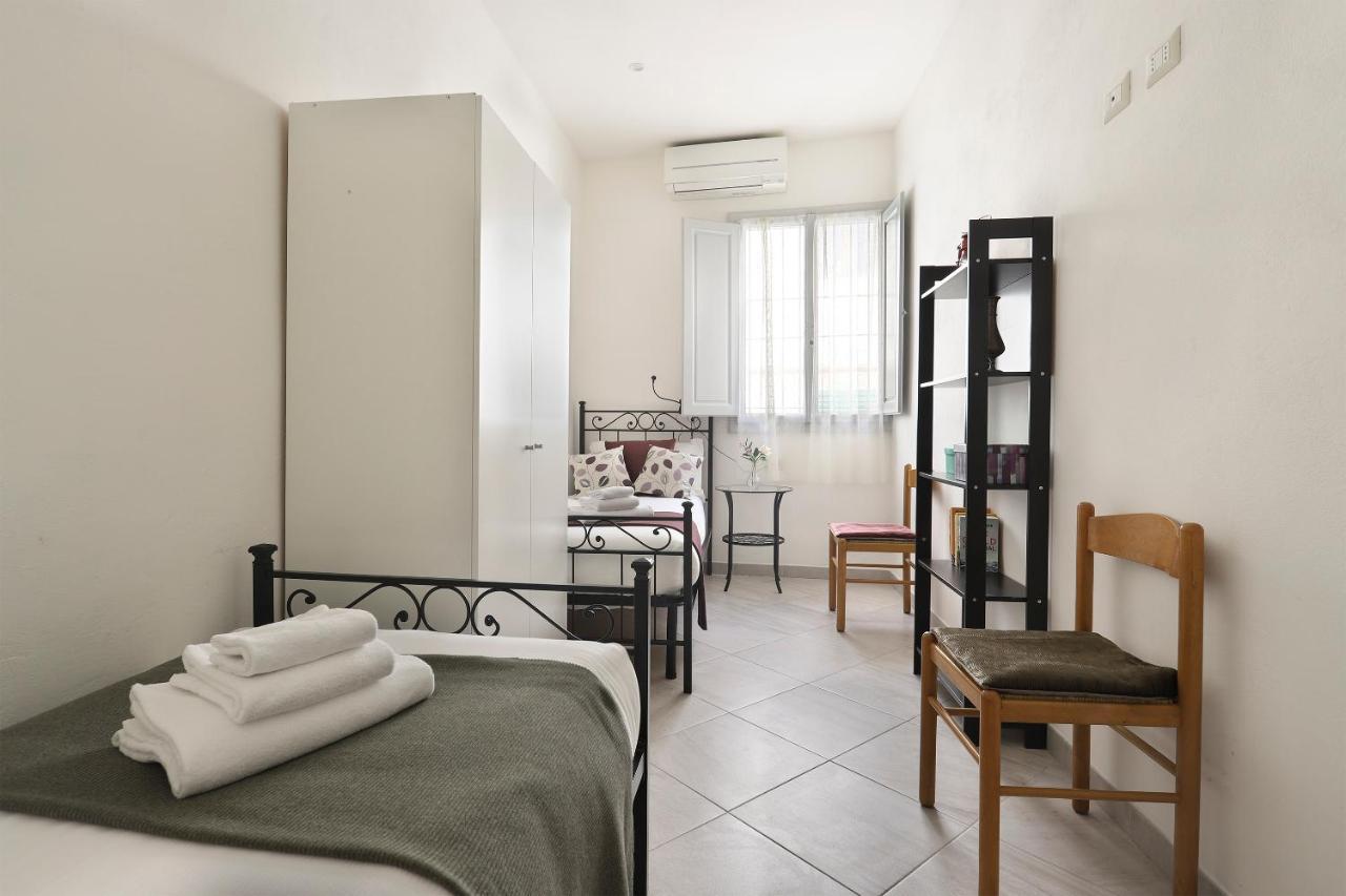 At 4 For You Florence Exterior photo